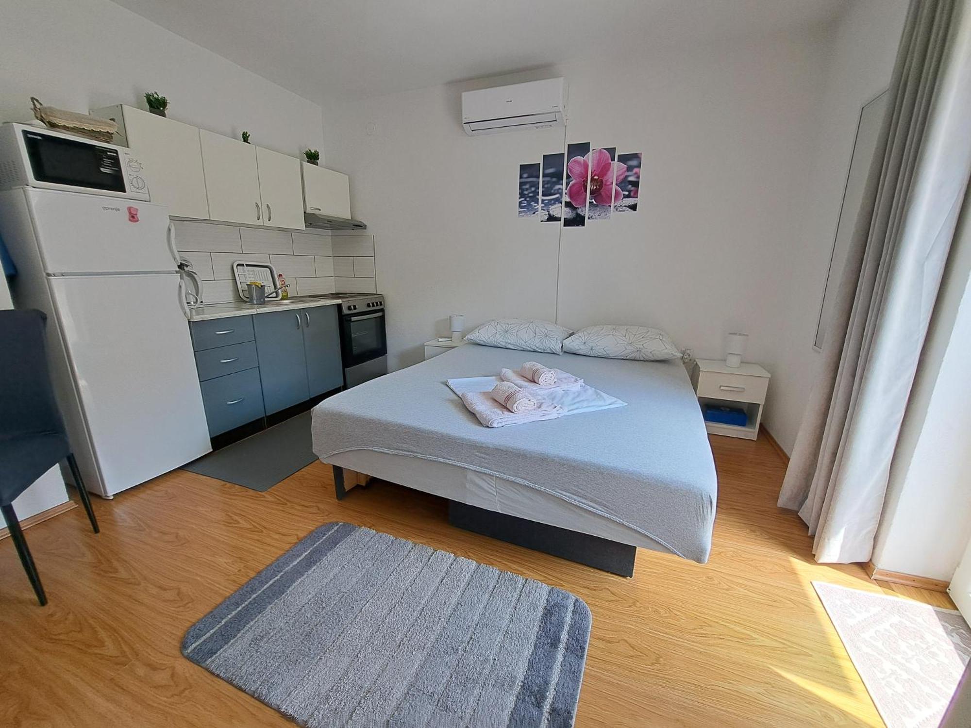 Guest House Angela Senj  Εξωτερικό φωτογραφία
